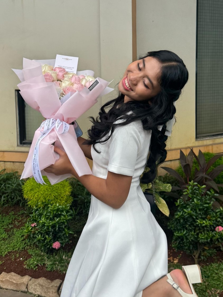 Fayola Sweet17 rev