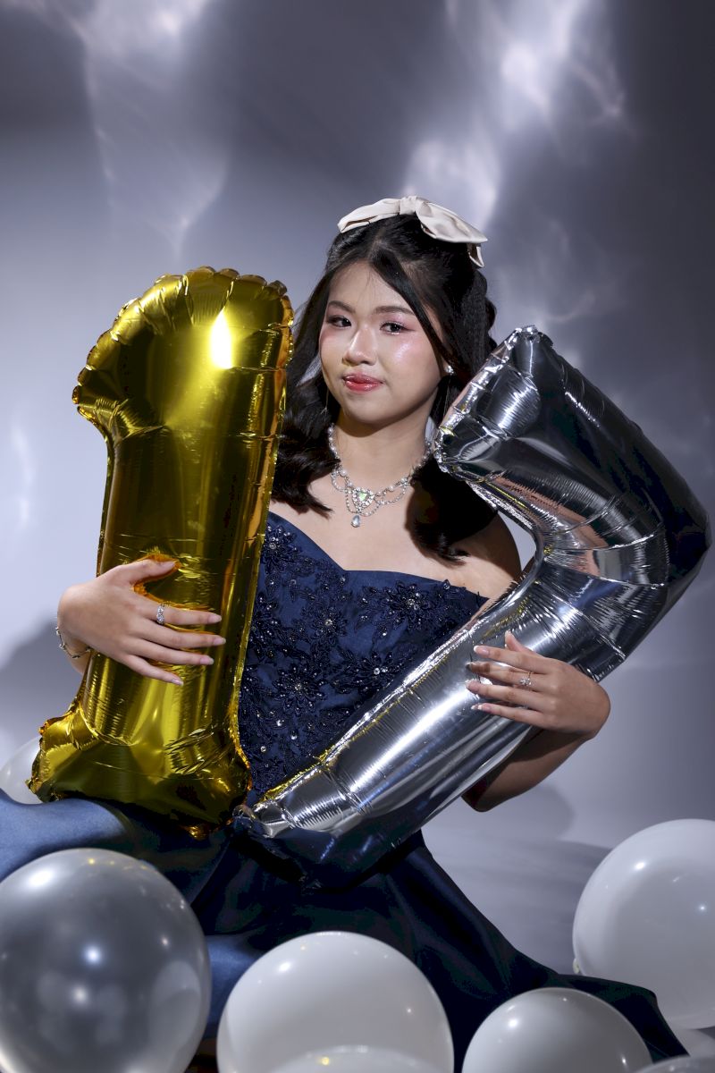 Michelle Sweet17_8